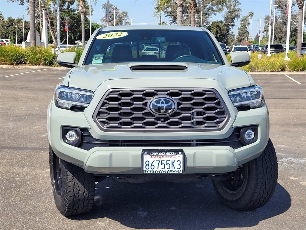 Used 2022 Toyota Tacoma TRD Sport with VIN 3TMAZ5CN9NM165922 for sale in Lodi, CA