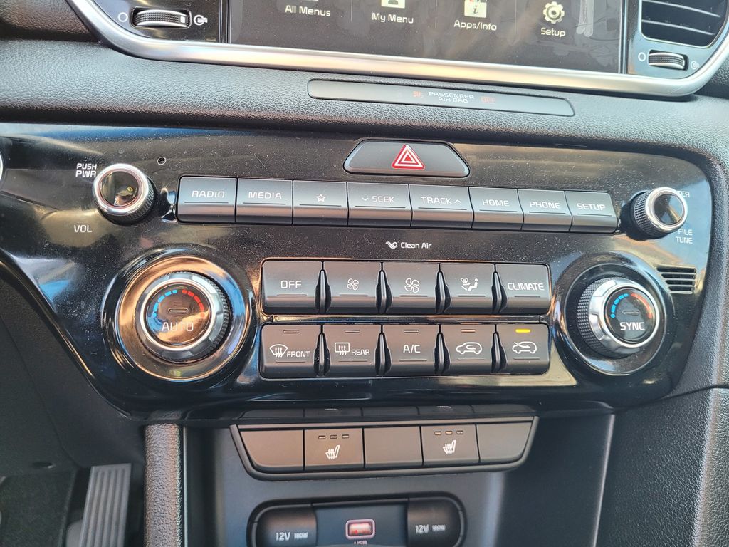 2021 Kia Sportage EX - Photo 17