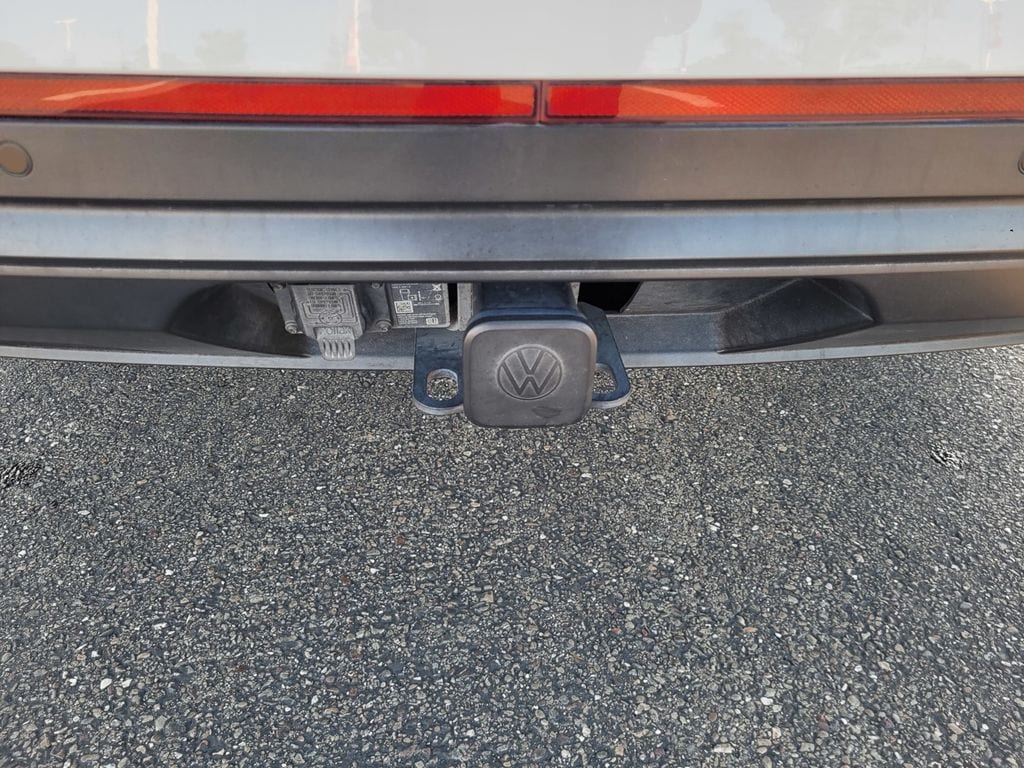 2023 Volkswagen Atlas 3.6L V6 SE w/Technology photo 5