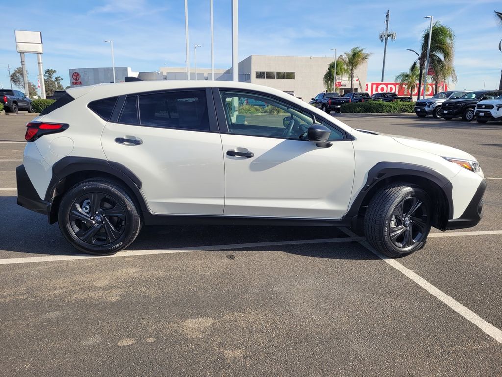 2025 Subaru Crosstrek Base photo 2
