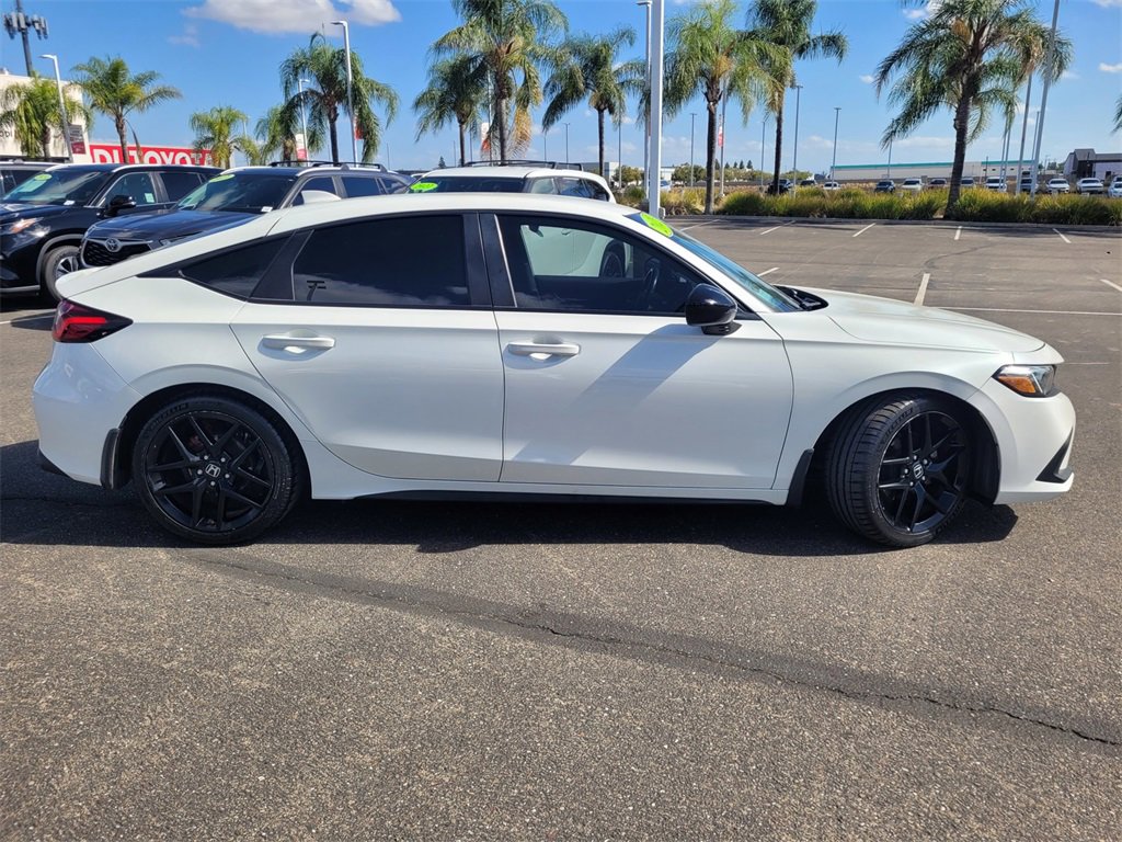 2023 Honda Civic Sport Hatchback photo 2