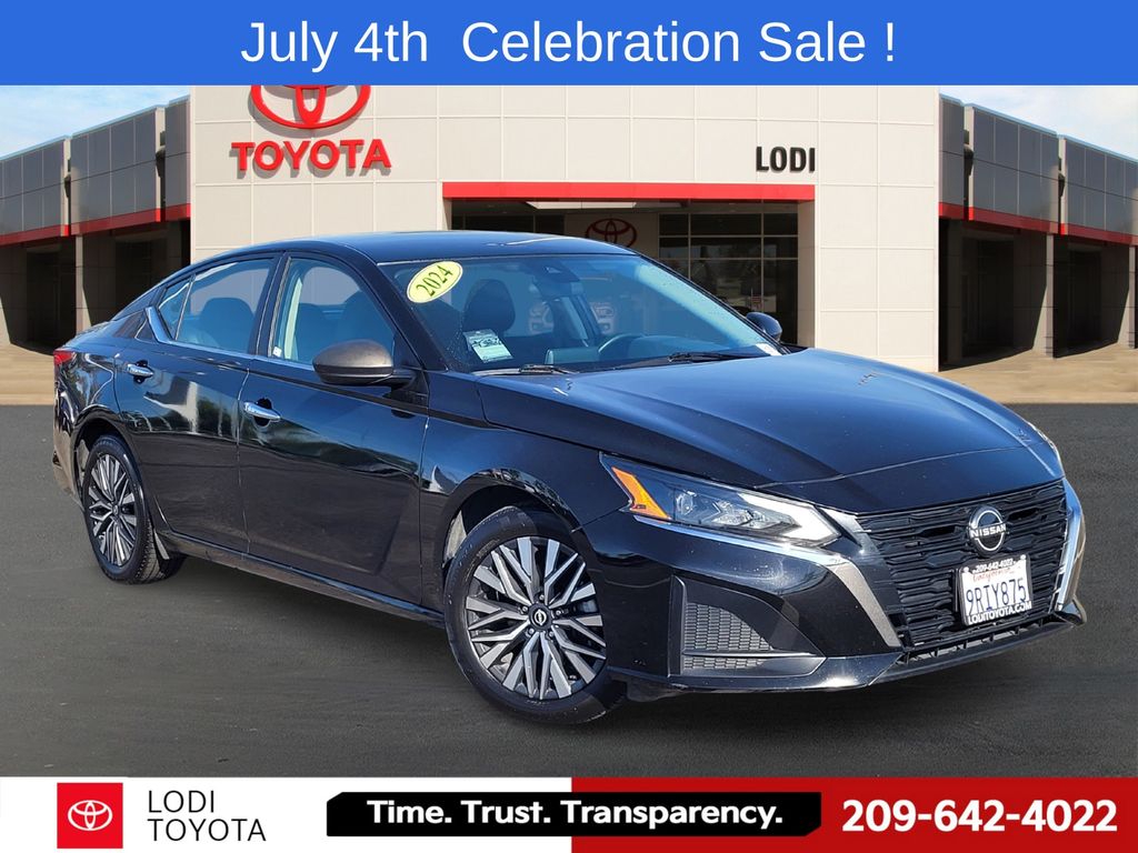 2024 Nissan Altima 2.5 SV