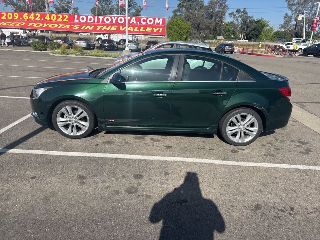 2014 Chevrolet Cruze LTZ photo 2