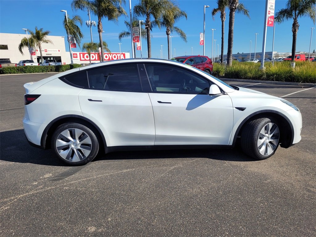 2020 Tesla Model Y Long Range photo 4
