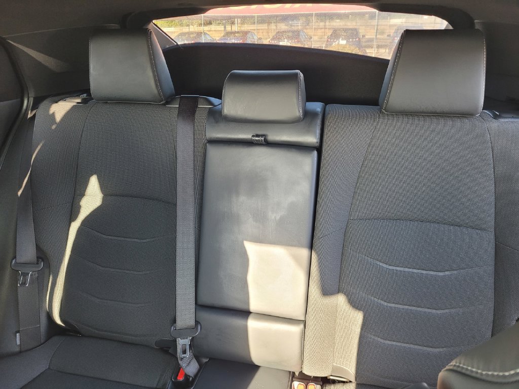 2026 Toyota C-HR SE - Photo 9
