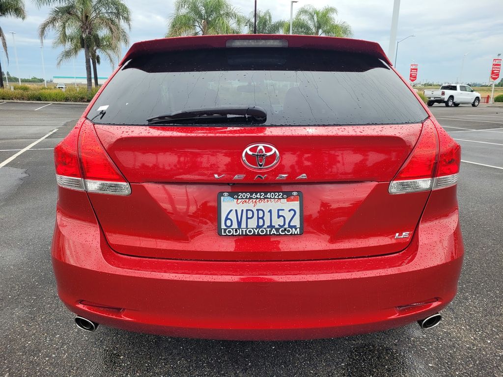 2012 Toyota Venza LE photo 4