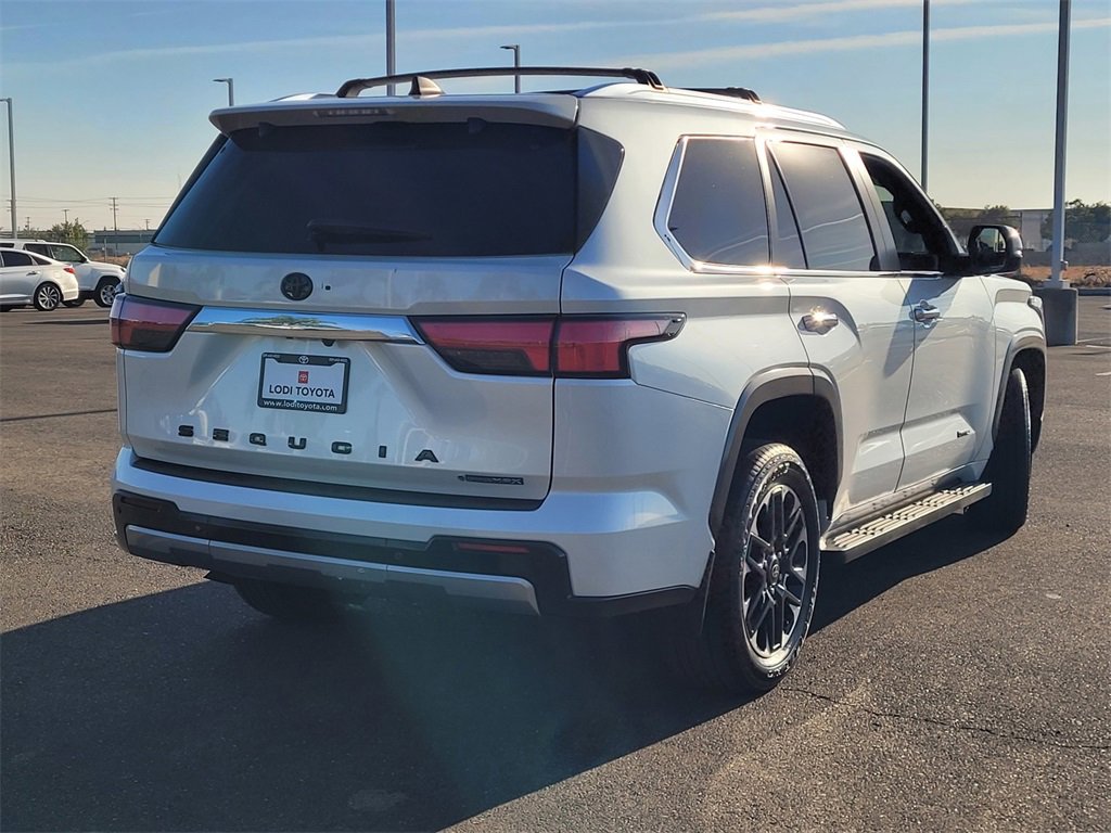 2025 Toyota RAV4 Limited photo 3