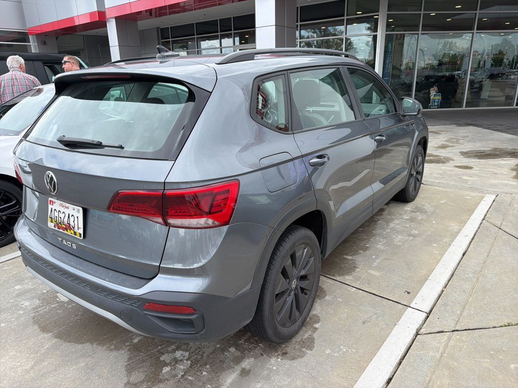 2024 Volkswagen Taos 1.5T S photo 4