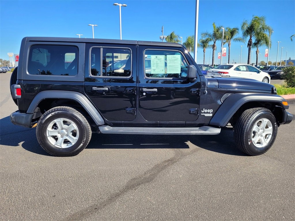 2020 Jeep Wrangler Sport S photo 4