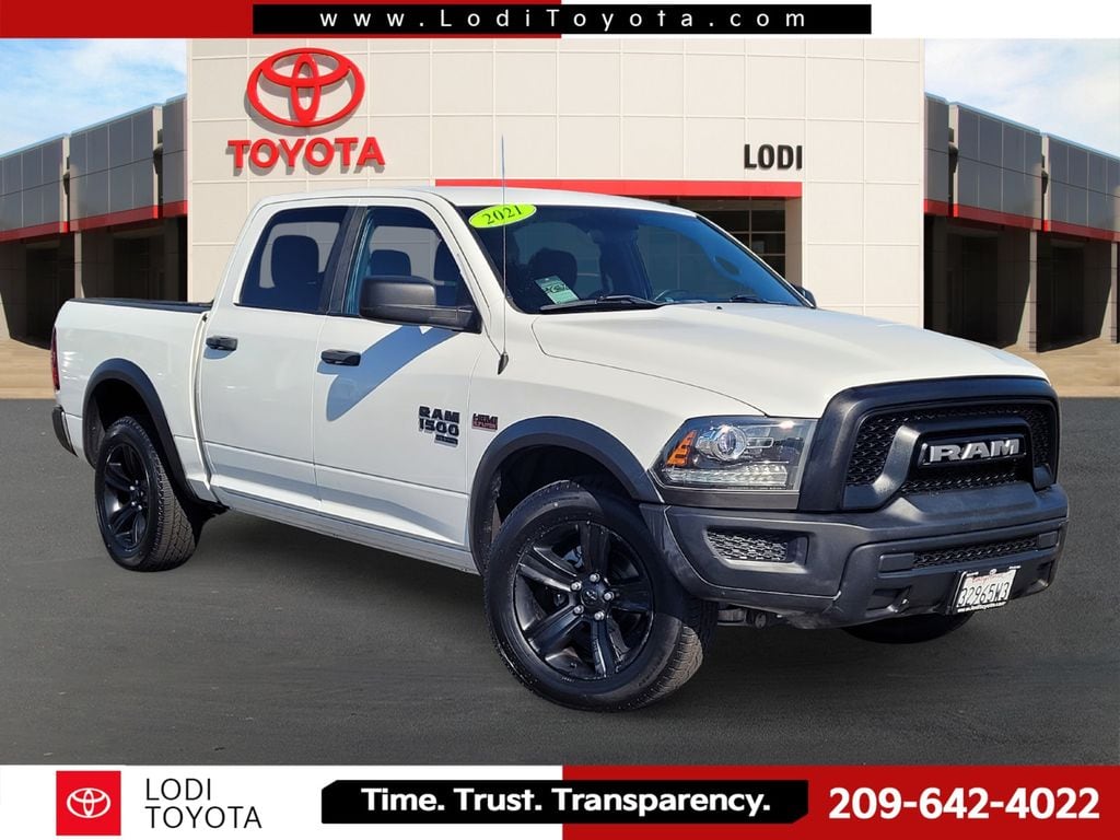 2021 RAM 1500 Classic Warlock 4x4 Crew Cab 5'7's photo