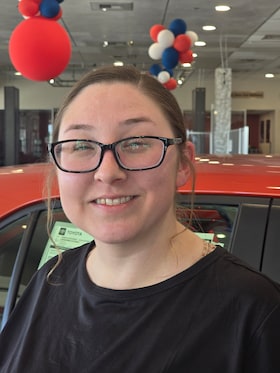 Staff member Jianna Casciaro from ID_a87bab7e519f