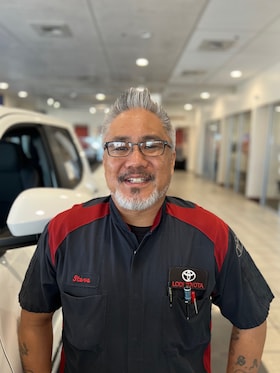 Staff member Stephen Agullana from ID_e59fbede8af4