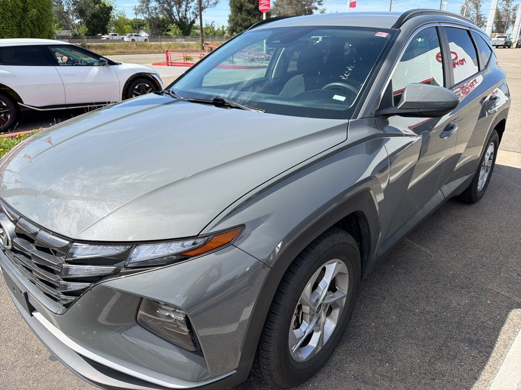 2024 Hyundai Tucson SEL photo 2