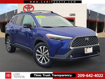 2025 Toyota Corolla Cross XLE SUV