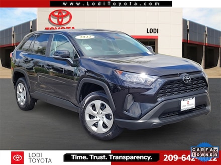 2022 Toyota RAV4 LE SUV
