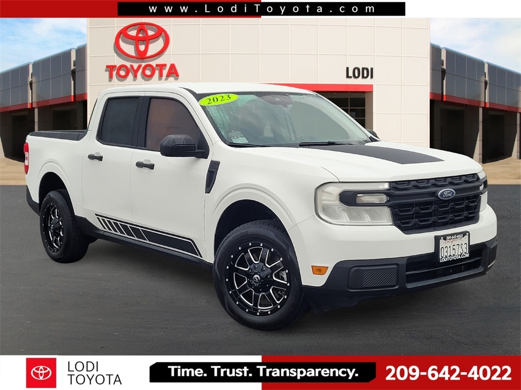 2023 Ford Maverick XL's photo