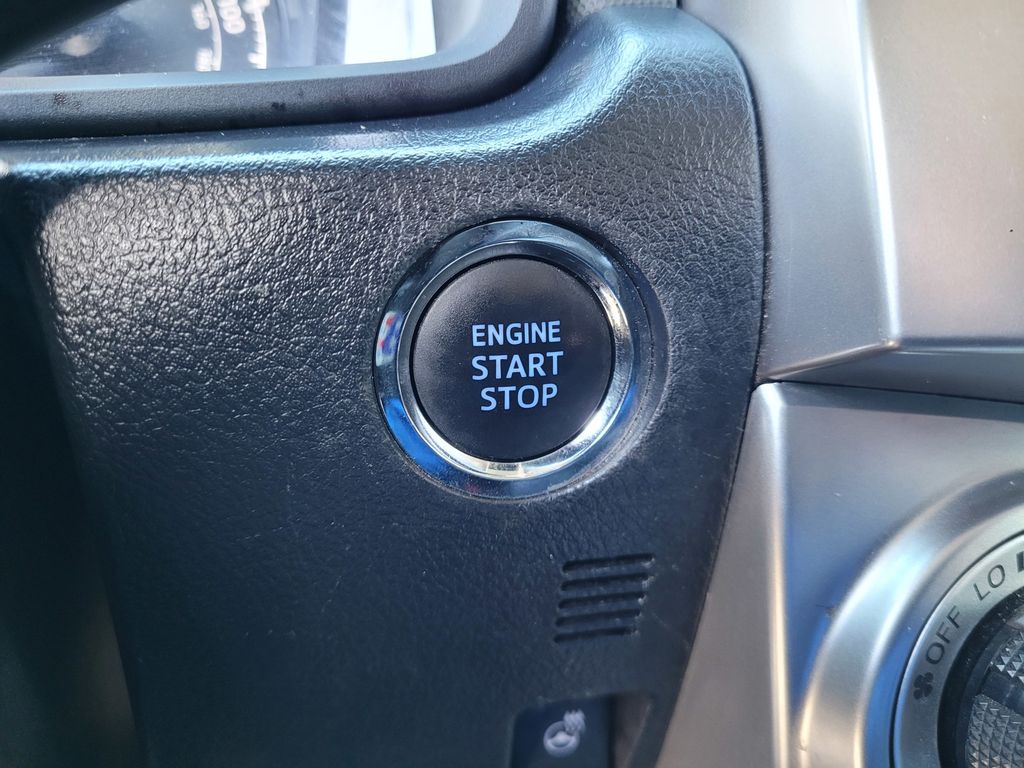 2023 Toyota 4Runner SR5 Premium - Photo 19