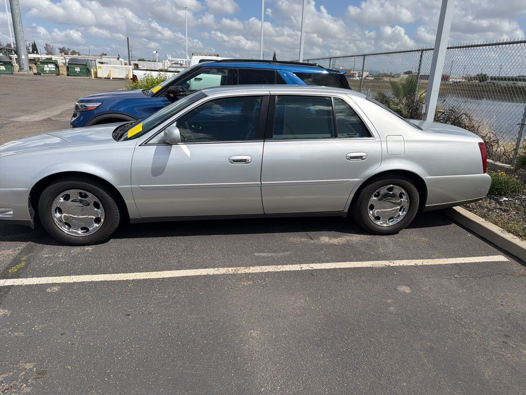 2001 Cadillac Deville DHS photo 3