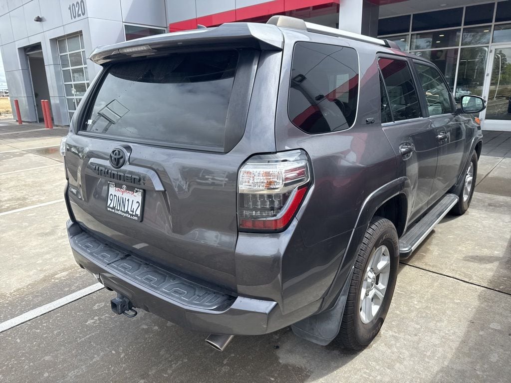 2023 Toyota 4Runner SR5 Premium photo 5