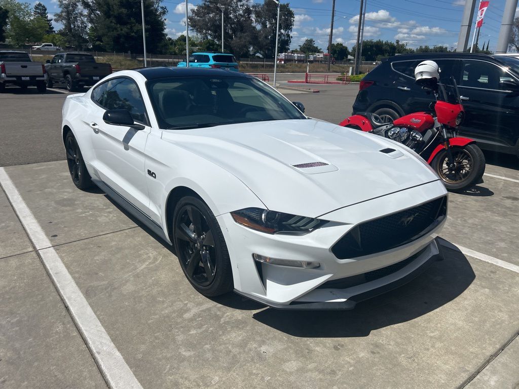 2022 Ford Mustang GT Premium photo 3