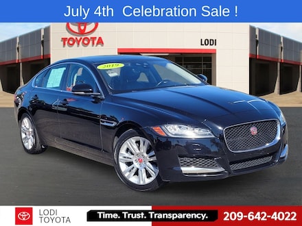 2019 Jaguar XF 25t Prestige Sedan