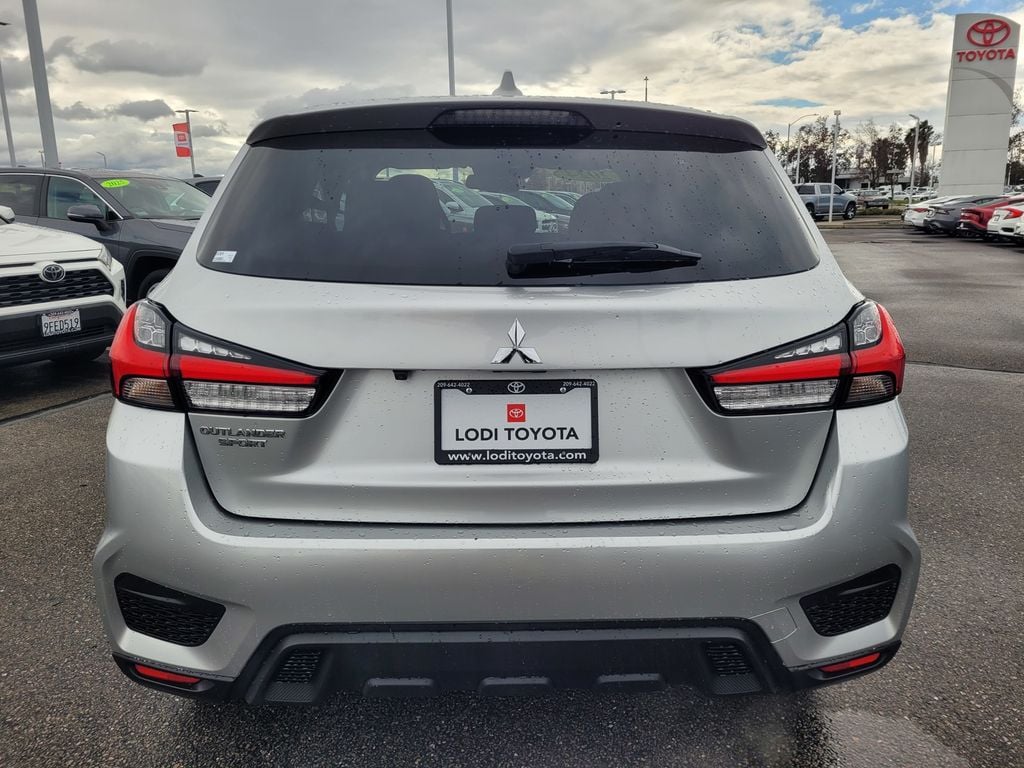 2024 Mitsubishi Outlander Sport 2.0 ES photo 4