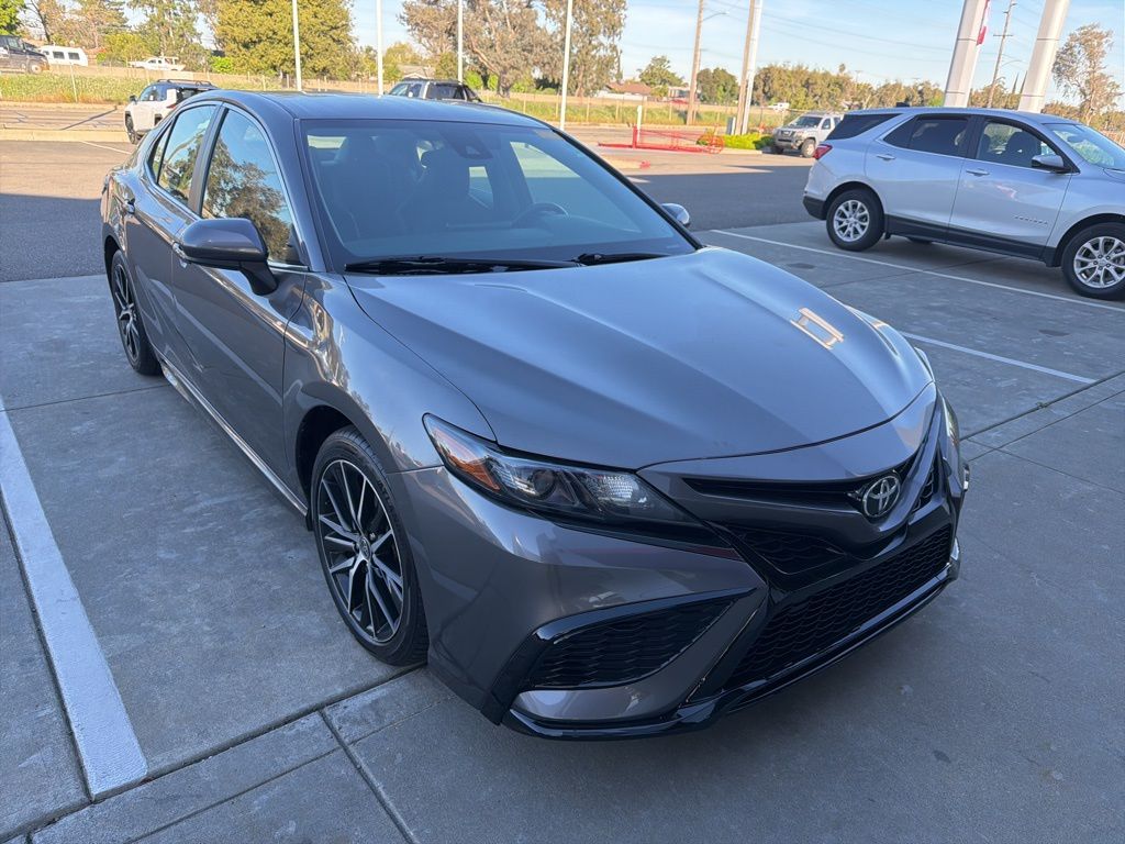 2021 Toyota Camry Sedan 