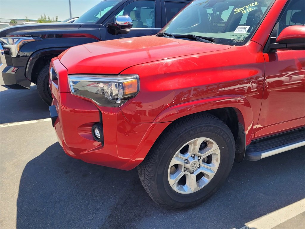2022 Toyota 4Runner SR5 Premium photo 3