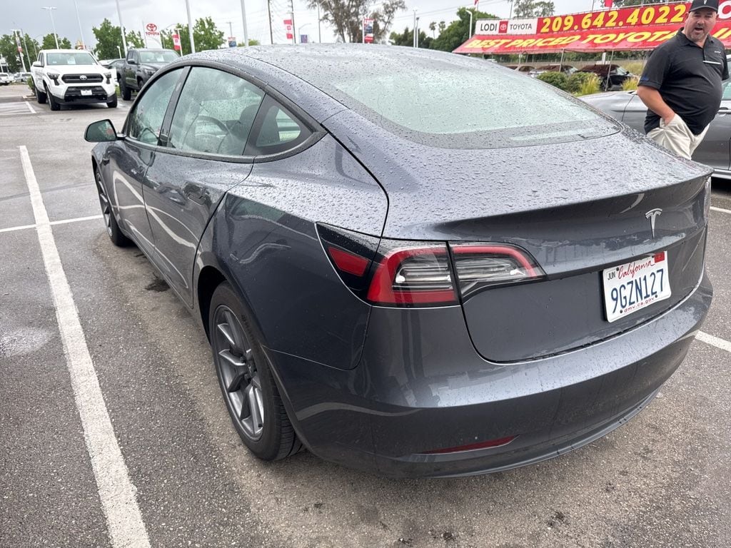 2023 Tesla Model 3 Base photo 2