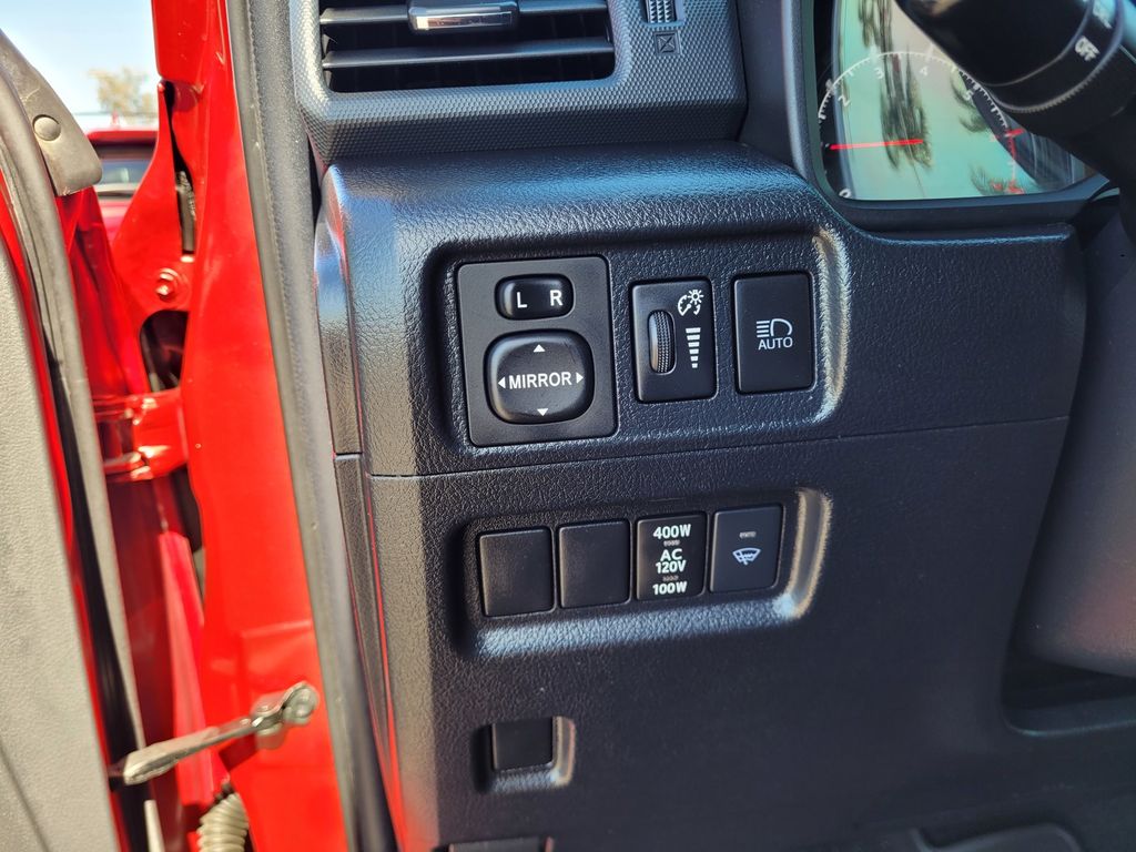 2022 Toyota 4Runner SR5 Premium - Photo 27