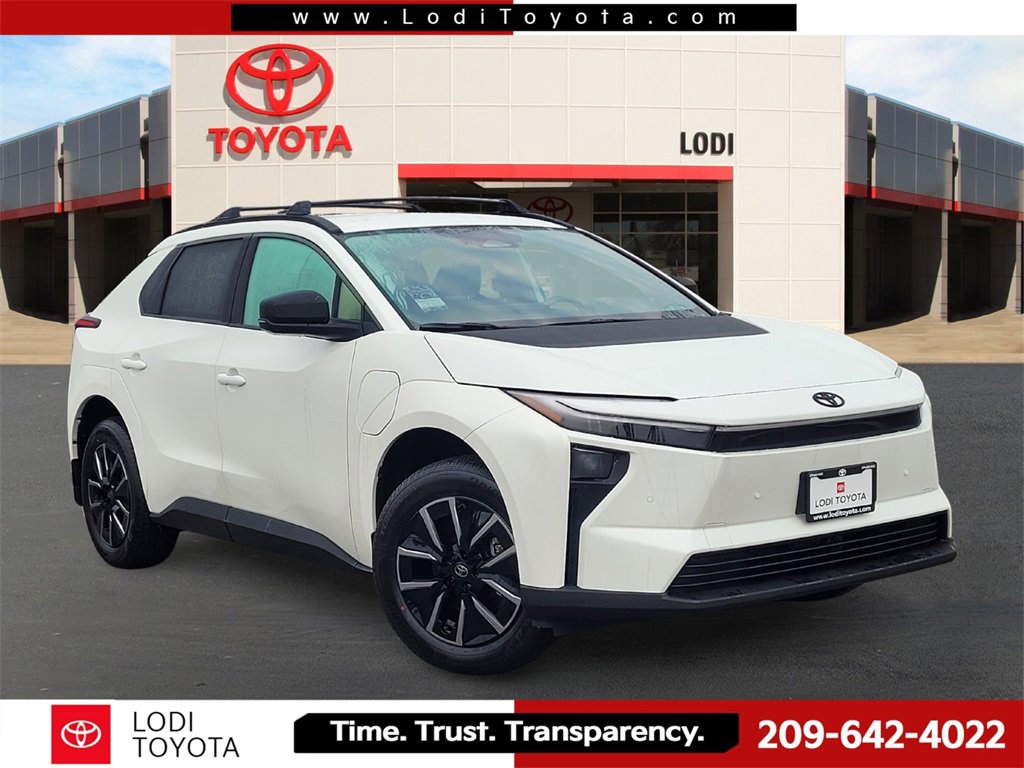 2026 Toyota bZ XLE's photo