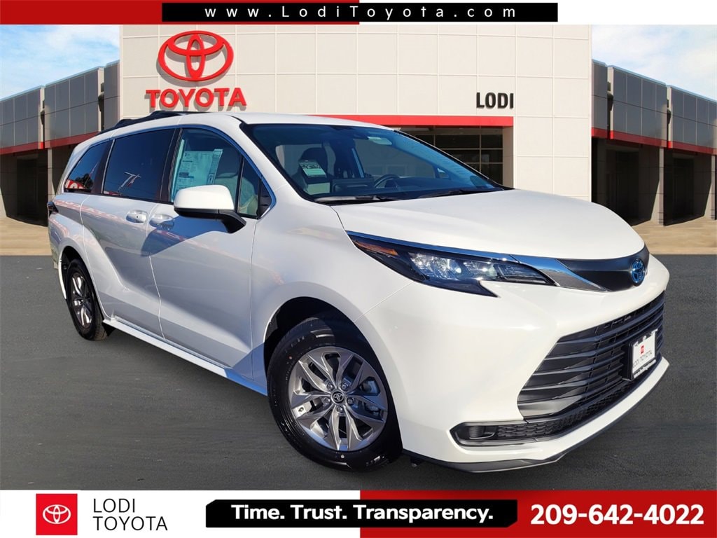 2025 Toyota Sienna Van Passenger Van 