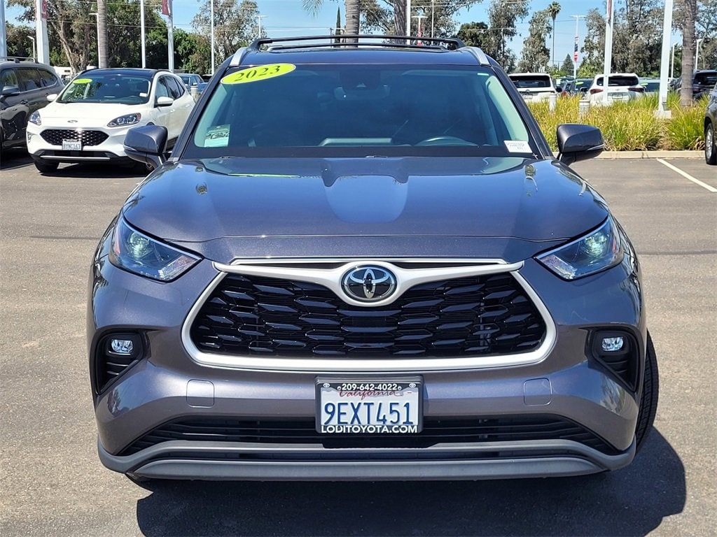 Used 2023 Toyota Highlander XLE with VIN 5TDKDRAH4PS022385 for sale in Lodi, CA