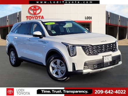 2026 Kia Sorento LX SUV