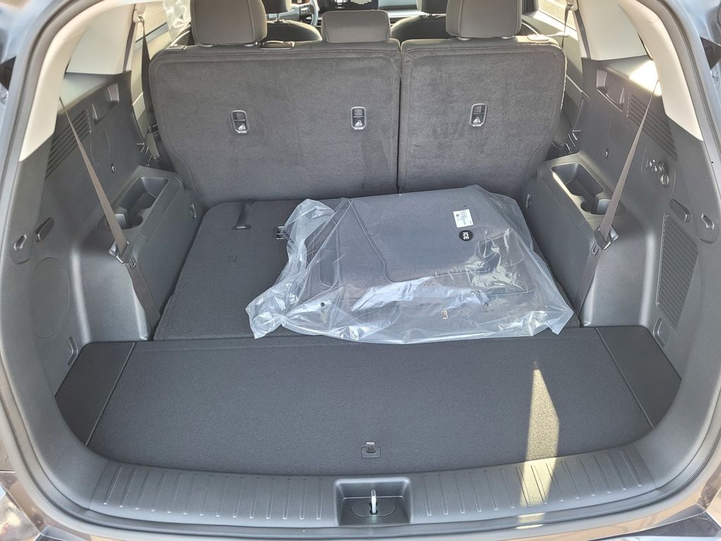 2026 Kia Sorento LX photo 6