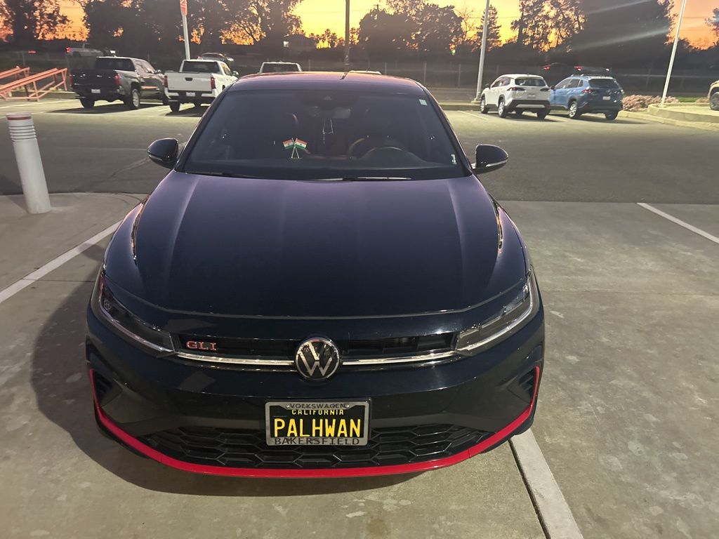 2025 Volkswagen Jetta GLI 2.0T Autobahn photo 2