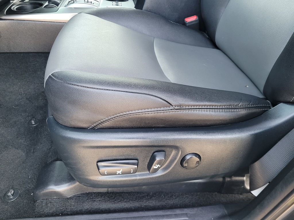 2023 Toyota 4Runner SR5 Premium - Photo 27