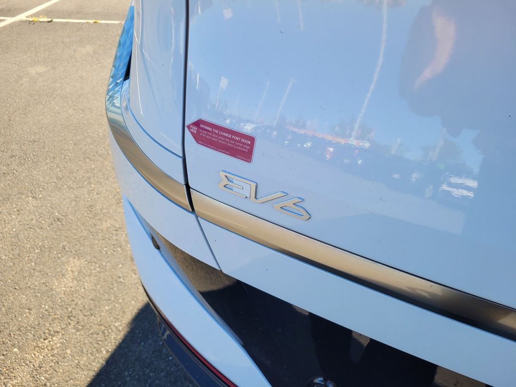 2025 Kia EV6 Wind photo 5
