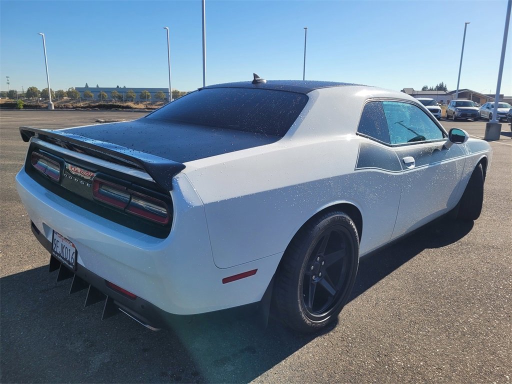 2020 Dodge Challenger R/T photo 4