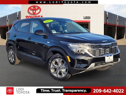 2026 Kia Seltos LX SUV