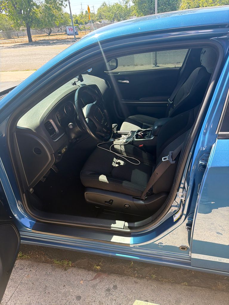 2022 Dodge Charger SXT photo 6