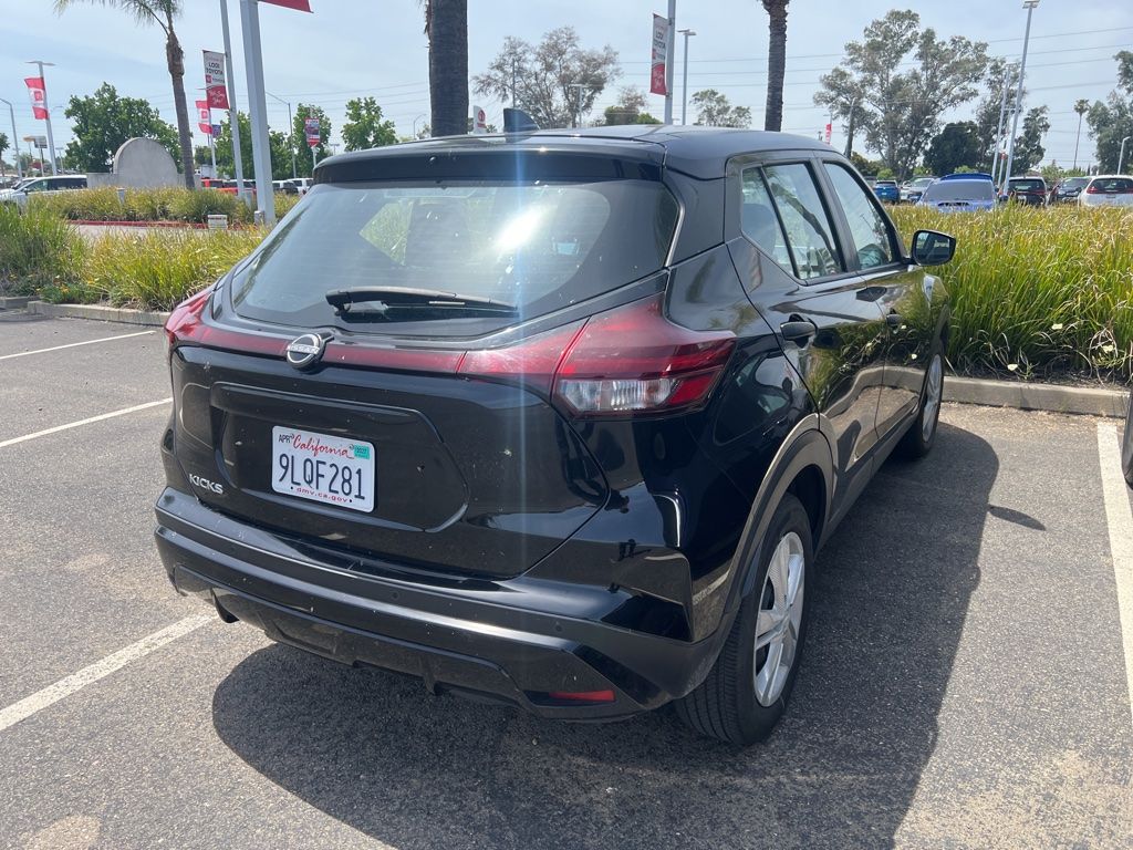 2024 Nissan Kicks S photo 4