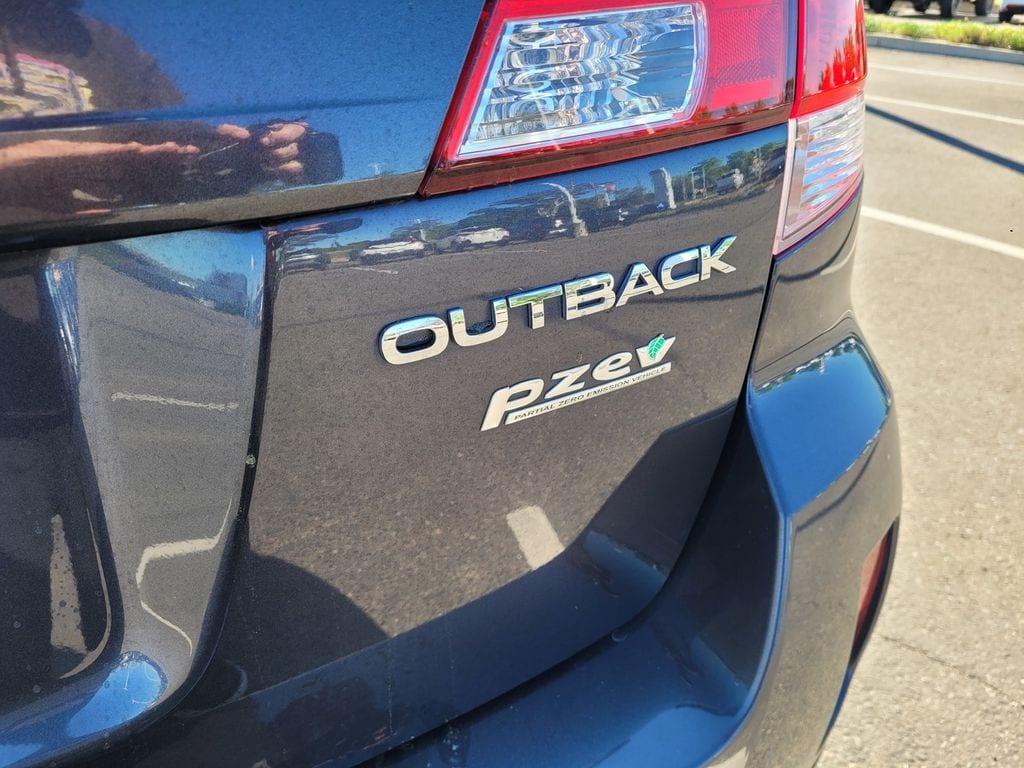 2013 Subaru Outback 2.5i photo 6