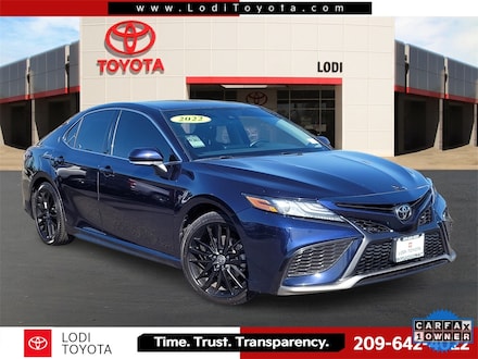 2022 Toyota Camry XSE Sedan