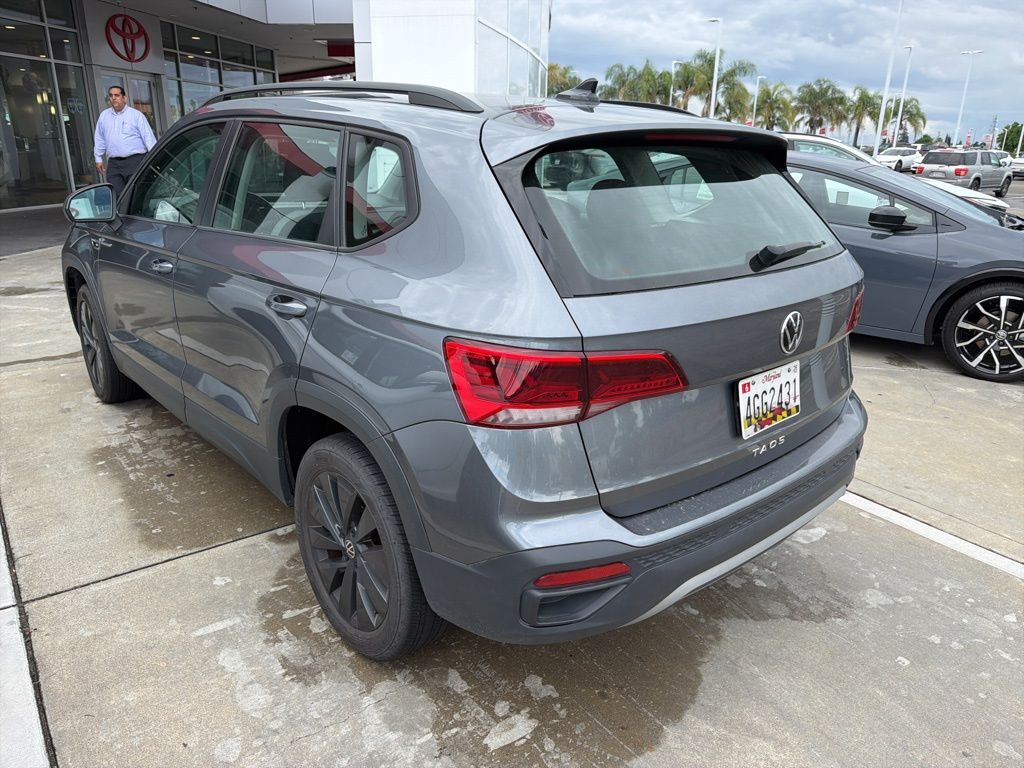 2024 Volkswagen Taos 1.5T S photo 3