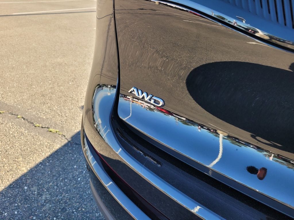 2023 Toyota Crown Limited photo 5