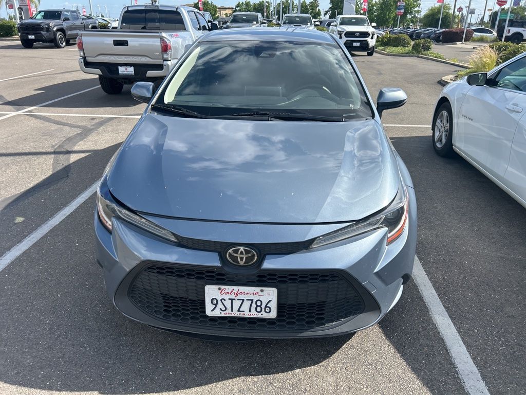 2020 Toyota Corolla LE photo 2