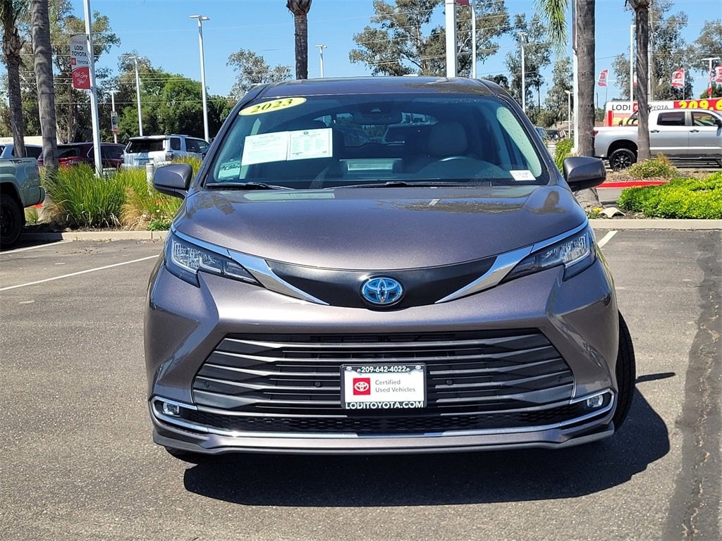 Certified 2023 Toyota Sienna XLE with VIN 5TDYRKEC1PS138189 for sale in Lodi, CA