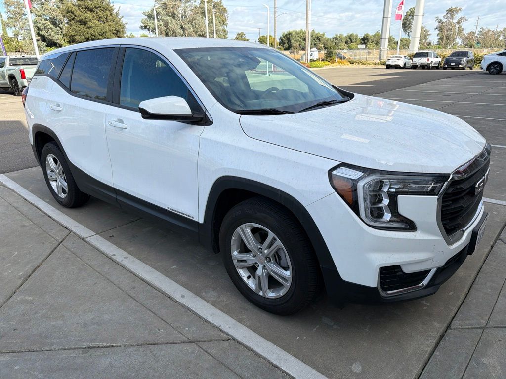 2024 GMC Terrain