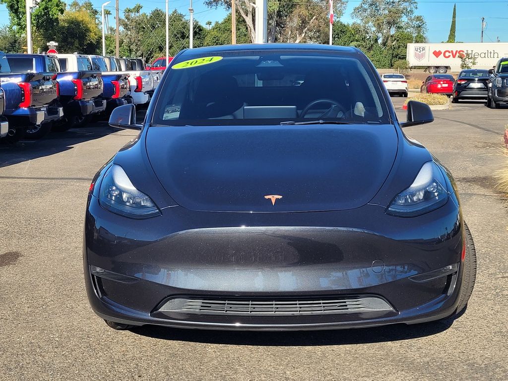 Used 2024 Tesla Model Y Long Range with VIN 7SAYGDEE3RF013773 for sale in Lodi, CA